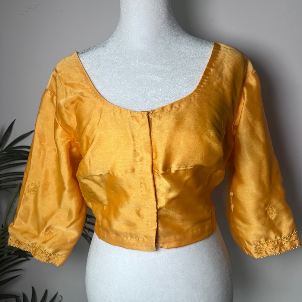 Women’s Elegant Yellow Gold Silk Princess Cut front Hook Closure Saree Blouse